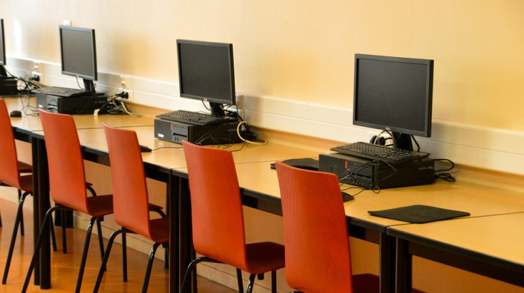 Candidate profiles on education job board connect teachers and schools