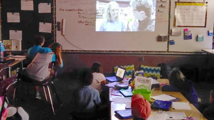 Wayne Township schools students watch a live stream lessons on the solar eclipse. -  Lauren Chapman/IPB News