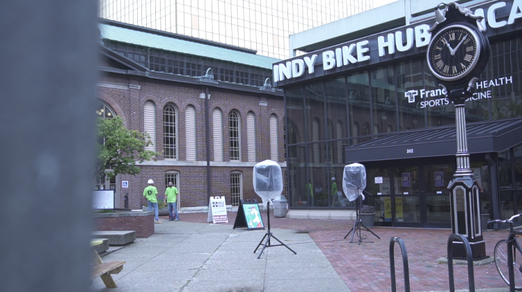 City Market Unveils Restored Clock