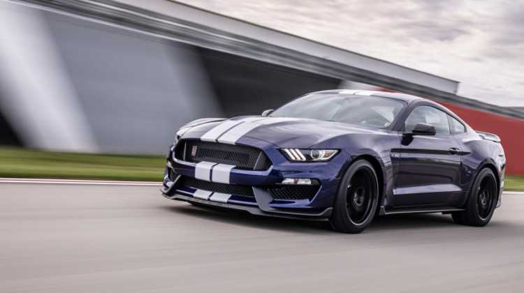 Sinful 2019 Ford Shelby GT350 Embraces Its Racing Roots