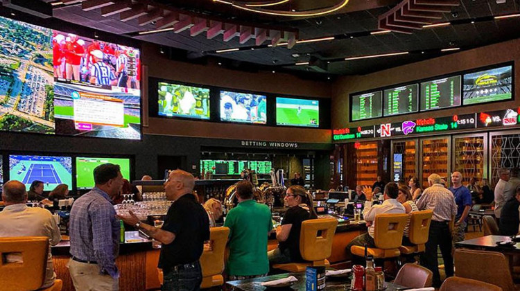 Hoosiers bet more money online in October than in-person at the state’s 13 sports betting locations. - Kartoman/Wikimedia Commons