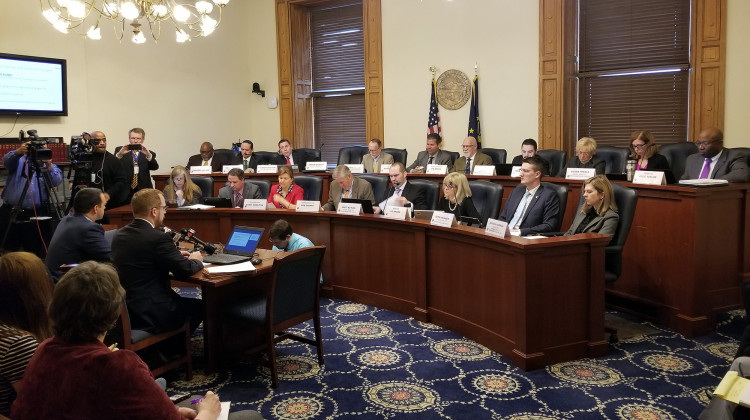 The State Budget Committee hears a presentation on Gov. Eric Holcomb's proposed budget from State Budget Director Jason Dudich and Office of Management and Budget Director Micah Vincent. - Jeanie Lindsay/IPB News