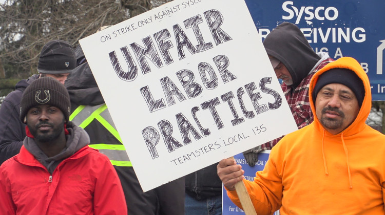 The Teamsters Local 135 strike in Indianapolis began at 9 p.m. on Sunday, March 29. - Alan Mbathi/IPB News