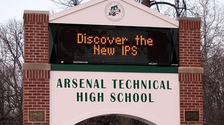 Arsenal Tech Forum Focuses on Youth Violence