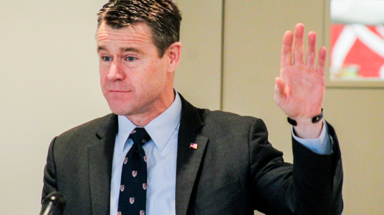Todd Young's bill to add more federal judges advances through U.S. Senate Judiciary Committee