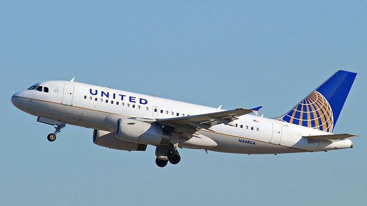 The grounding of all United Continental flights in the United States is coming to an end after computer problems temporarily grounded them this morning. - stock photo