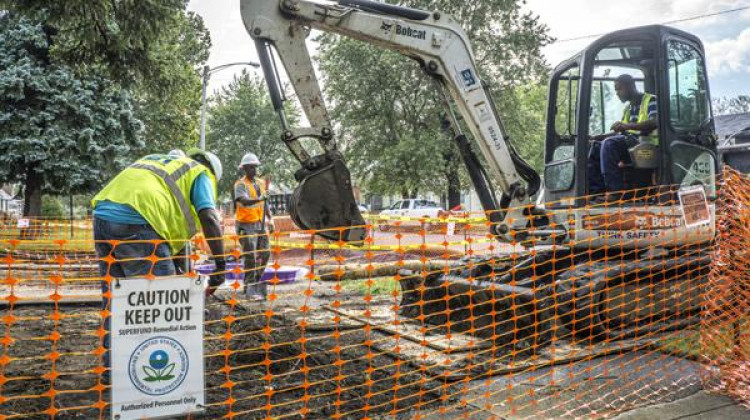 EPA employees removing lead and arsenic contaminated soil from the USS Lead site in East Chicago. - U.S. Environmental Protection Agency