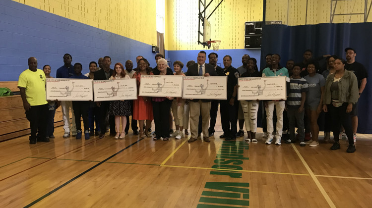 $300,000 In Violence Prevention Grants Given To Community Organizations