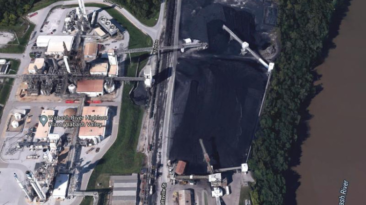 An aerial view of Wabash Valley Resources LLC in Terre Haute along the Wabash River. - Courtesy of Google Maps