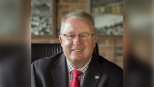 IHSAA Commissioner Bobby Cox Plans To Retire In August