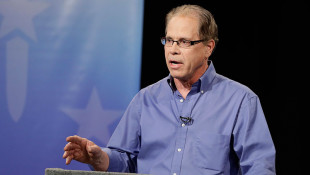 Braun ousts IU trustees, installs conservatives on board