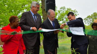 State, Federal Politicians Celebrate Indiana Dunes National Park
