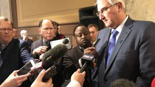 State Launches Program To Connect Veterans With Jobs, Housing