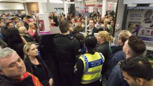 America's Black Friday Craziness Has Crossed The Pond 