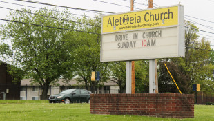 Holcomb Supports Local, County Governments Delaying Religious Services Exception
