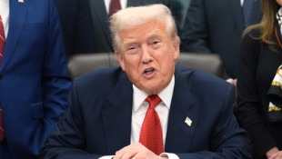 Trump congratulates Indiana House for redrawing congressional boundaries, pressures Senate to do same