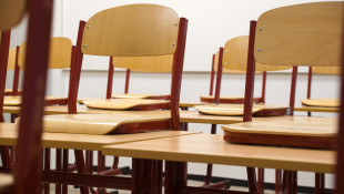 Database: IREAD reading proficiency exam pass rates for Indiana schools
