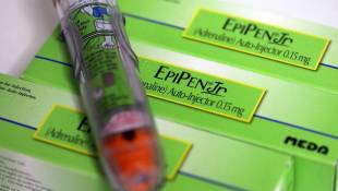 Recall Of Some EpiPens Extends To U.S.
