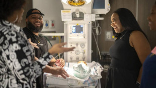 'Dads to doulas' program expands to Indiana to address Black infant, maternal mortality rates