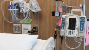 With tax credits set to expire, Hoosiers could face higher Affordable Care Act premiums