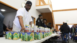 Free food runs out as SNAP delays send Indianapolis families to long lines