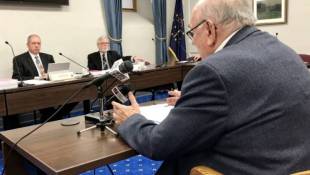 Senate Panel Advances No-Excuse Absentee Voting Bill