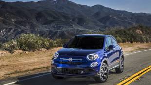 Fiat 500X Pops With Its Cute, Rugged Self