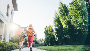 ‘Let-kids-be-kids’ bill clears Indiana House committee with bipartisan support