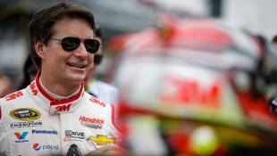 Gordon To Fill In For Earnhardt At The Brickyard