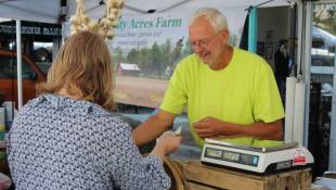 New Produce Rules Spare Most Indiana Farmers Market Vendors
