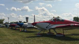 Hoosiers Flock To Wisconsin Airshow