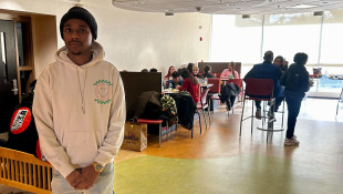 Students hold 'eat-in' after IU Indianapolis cancels annual MLK Jr. dinner