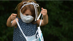 Doctors: To Combat Increase In Pediatric Hospitalizations, Wear Masks In Schools