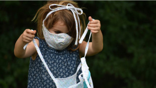 Doctors: To Combat Increase In Pediatric Hospitalizations, Wear Masks In Schools