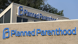 Planned Parenthood to merge 3 Indianapolis health centers due to funding cuts