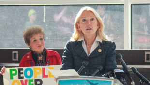 Democrats blast Indiana Republican lawmakers for White House visit amid redistricting push