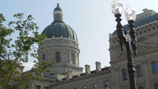 Indiana Lawmakers Weigh Local Teacher Permits To Address Ongoing Shortages 