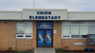 Union Schools sues Gov. Mike Braun over law forcing district closure