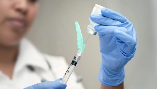 Can you get a COVID-19 vaccine this season? Health experts say federal guidance is causing confusion