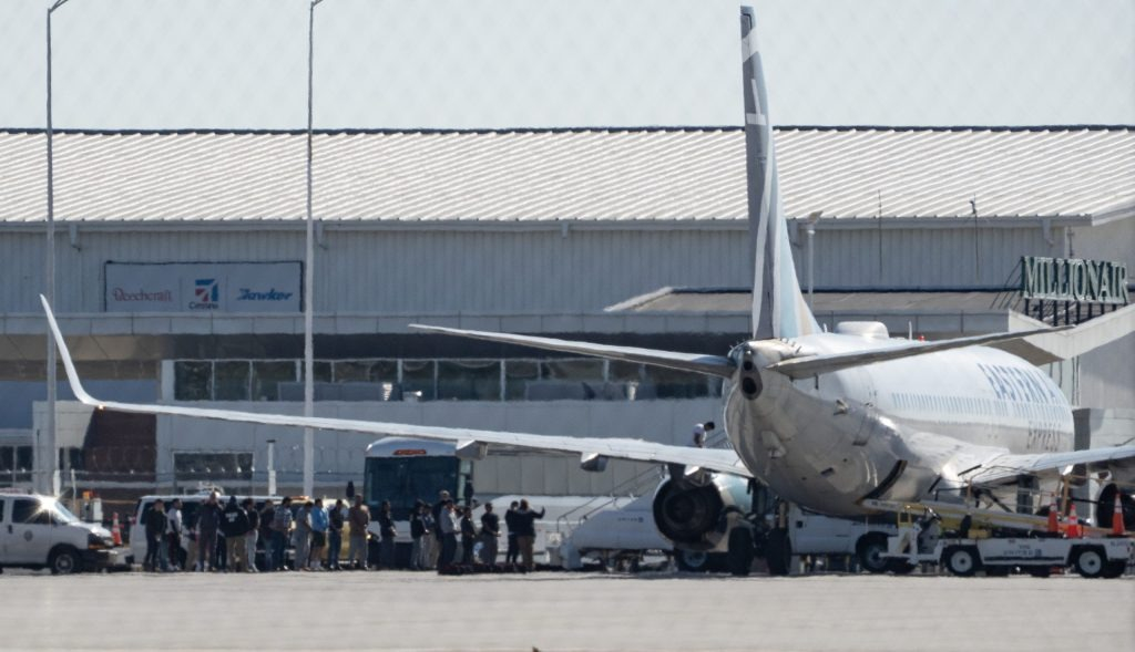 ICE quietly launched detainee flights out of Indianapolis airport
