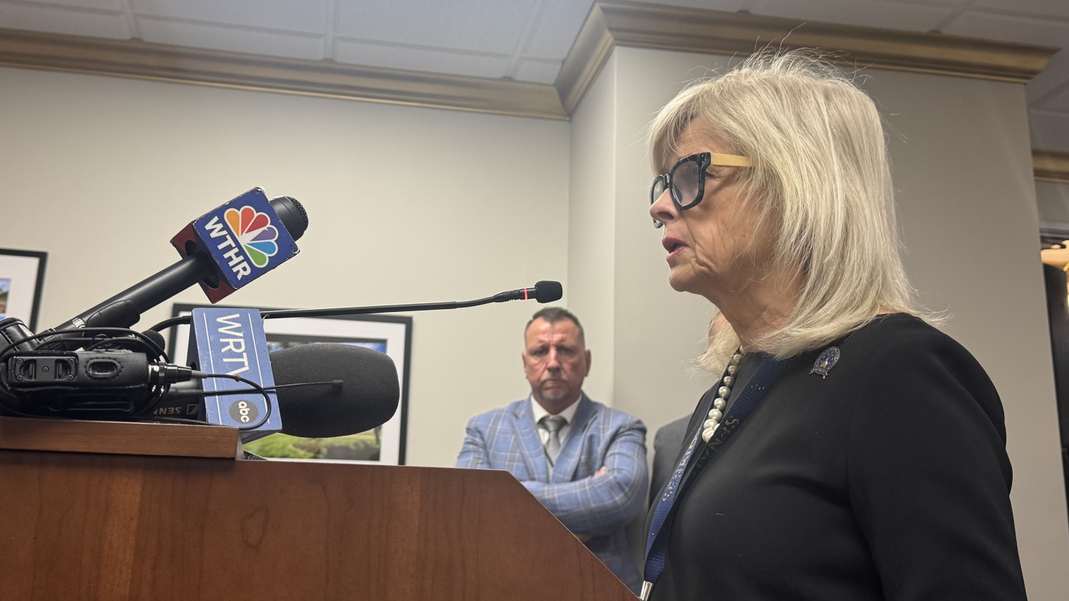 Indiana bill aligns state with Trump administration’s immigration enforcement goals