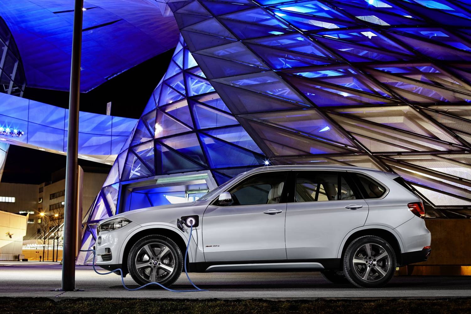 BMW X5 xDrive40e : éclectique