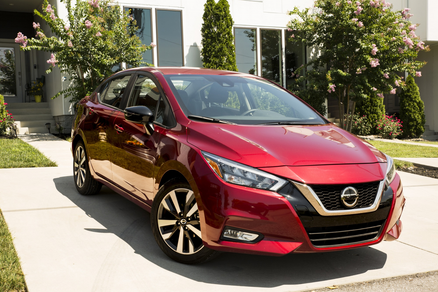 2020 Nissan Versa Slips Into Its Fancy Clothes