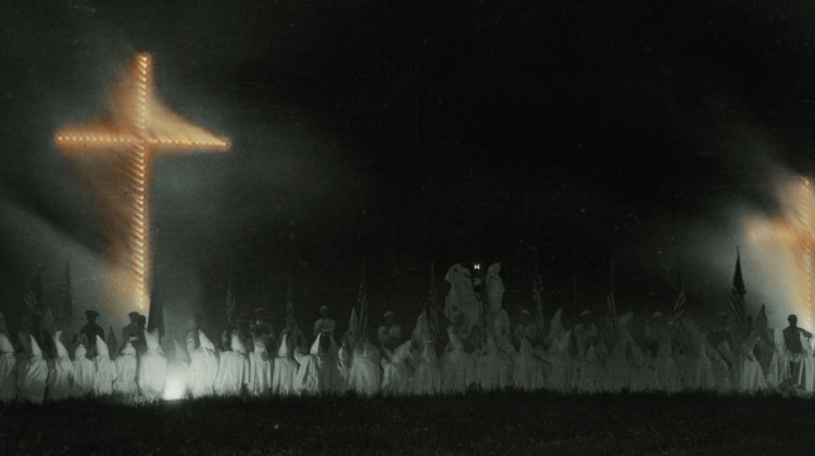 Courtesy of James H. Madison The Ku Klux Klan in the Heartland