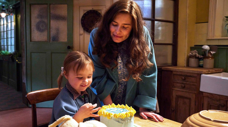 Episode 7: Comfort and Joy Episode 7: Comfort and Joy