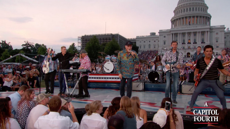 The Beach Boys Perform "Surfin' USA"