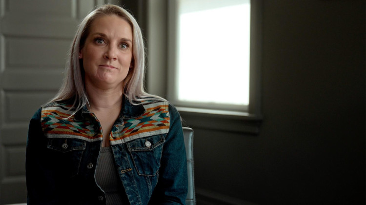 U.S. Marine Corps Veteran Kirstie Ennis - The Wounds of War