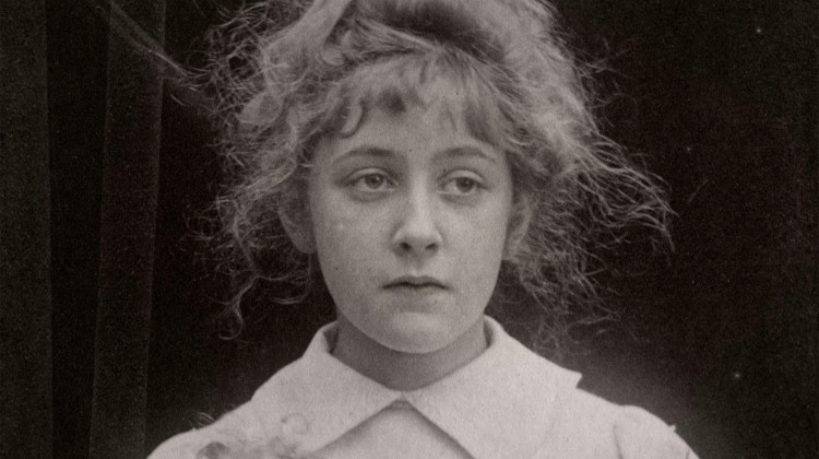 An Unusual Childhood Gives Clues to Great Stories