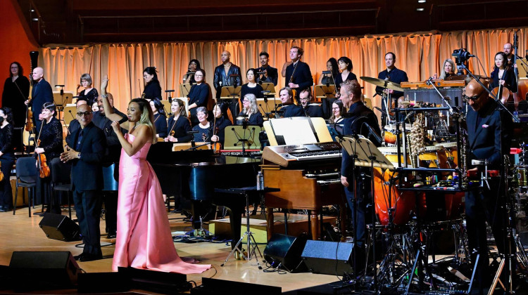 Aretha! with Sheléa and the Pacific Symphony